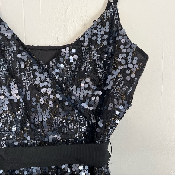 Express Navy Sequin Surplice Neck Mini Dress Small Black Gold MSRP $128 - Picture 2 of 4